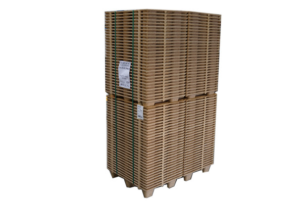 Pressholz-Palette, ca. 4.7 kg Eigengewicht (100% recyclable)