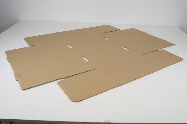 Wellpappe Stanzverpackung, 1-teilig Bodenteil, 580x378x150 mm, 2-wellig, 2.40 BC Weiß